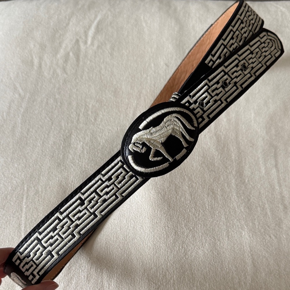 Men’s Size 48 XL Embroidered Rodeo Belt